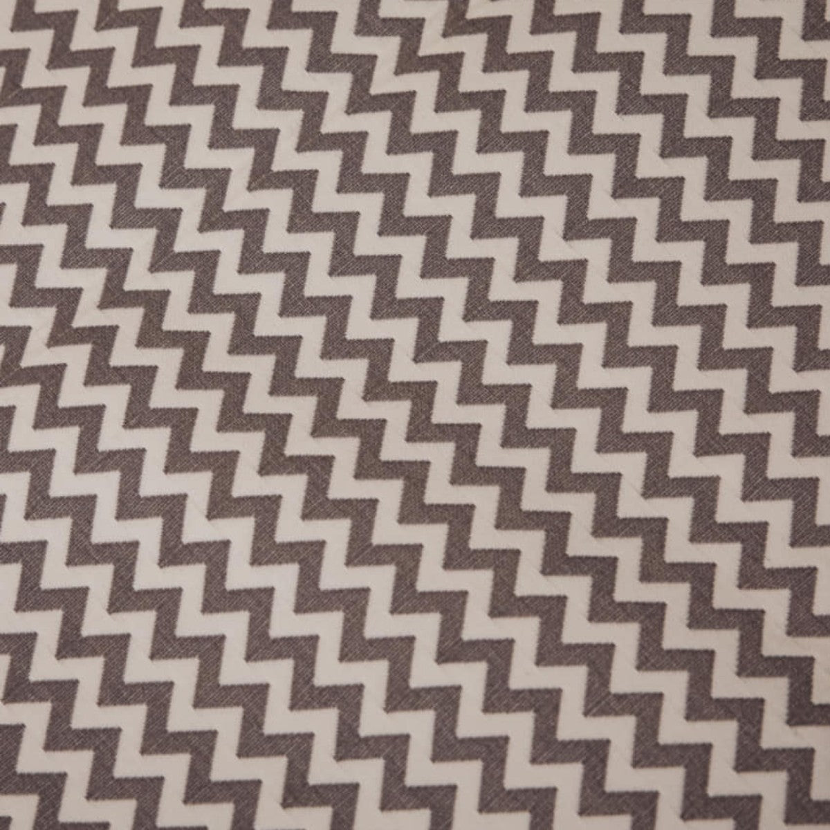 Chevron pattern close-up | mat-sub-nostamp-2026-09-30